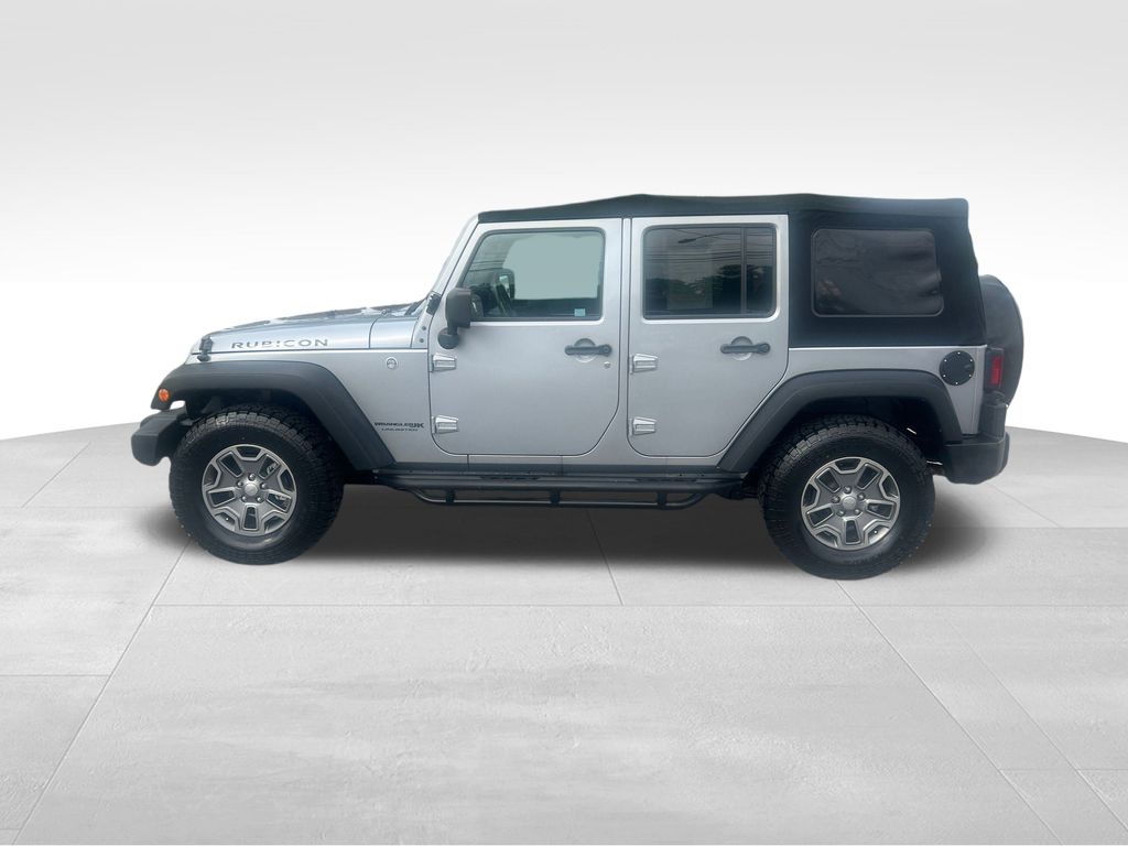 2018 Jeep Wrangler Unlimited Rubicon photo 2