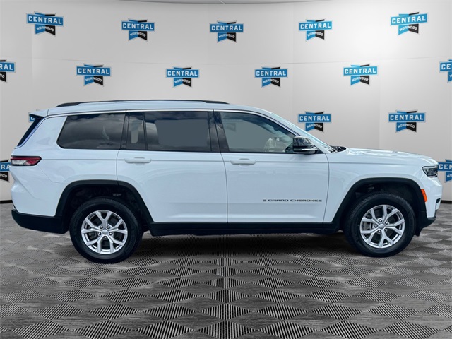 2022 Jeep Grand Cherokee Limited photo 4