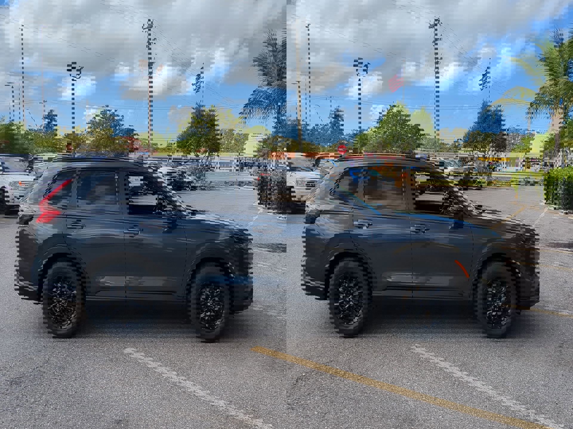 2026 Honda CR-V Hybrid Sport-L photo 4