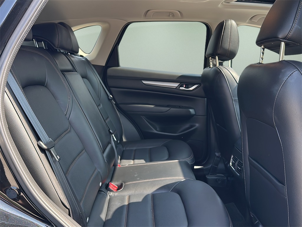 2022 Mazda CX-5 2.5 S Preferred photo 19