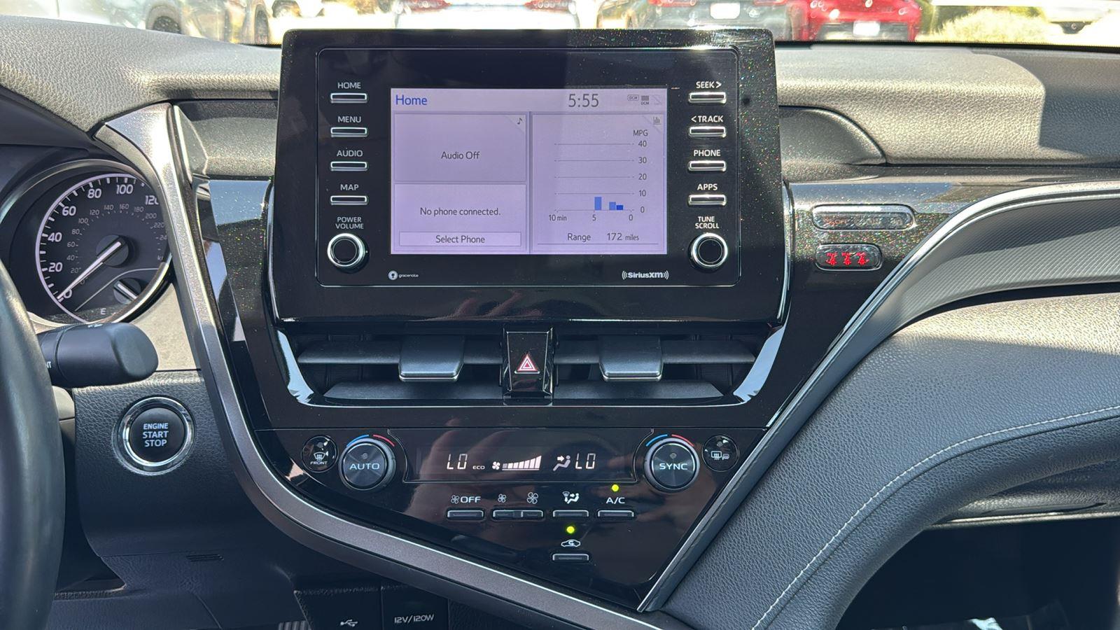 2023 Toyota Camry SE photo 18