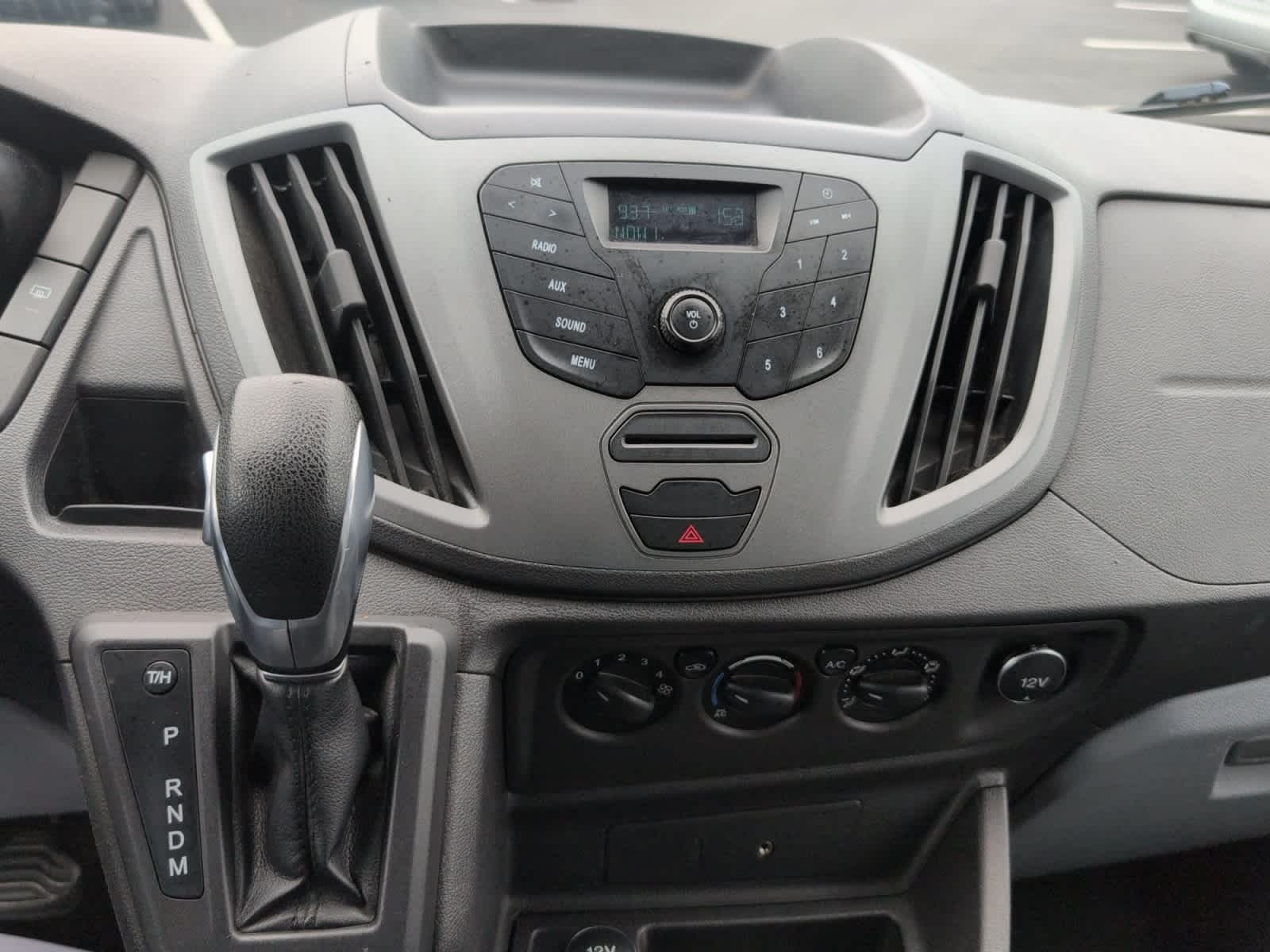 2015 Ford Transit XL photo 18