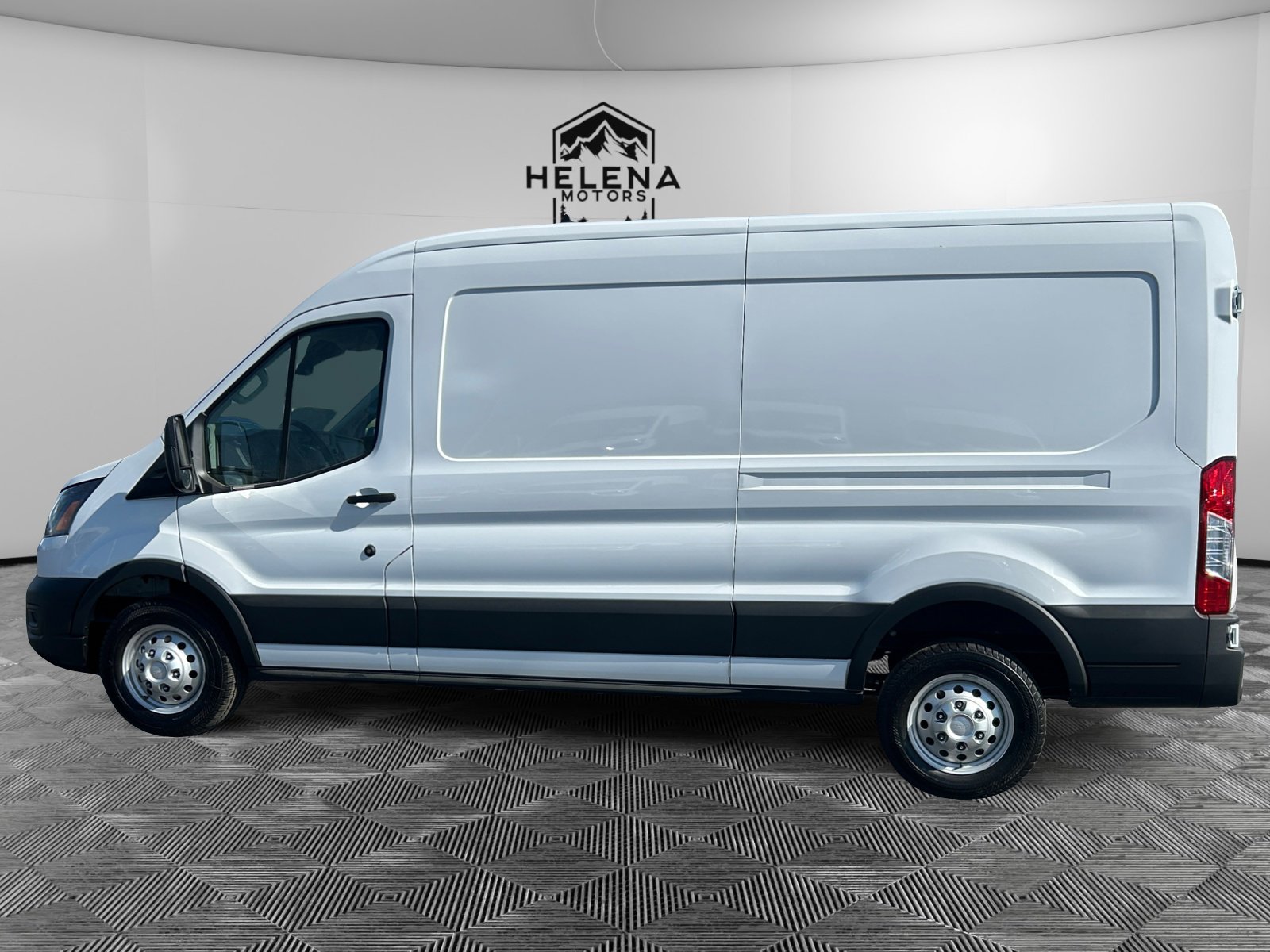 2025 Ford Transit Cargo Van photo 2