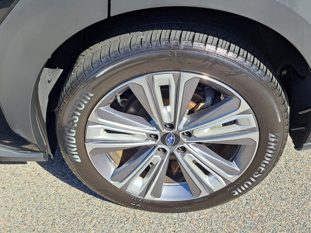2023 Subaru Solterra Limited photo 30