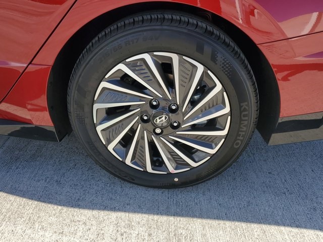 2025 Hyundai Sonata Hybrid Limited photo 7