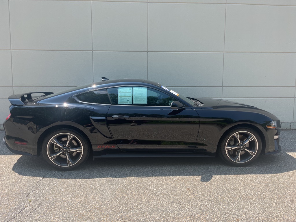2023 Ford Mustang GT Premium photo 3