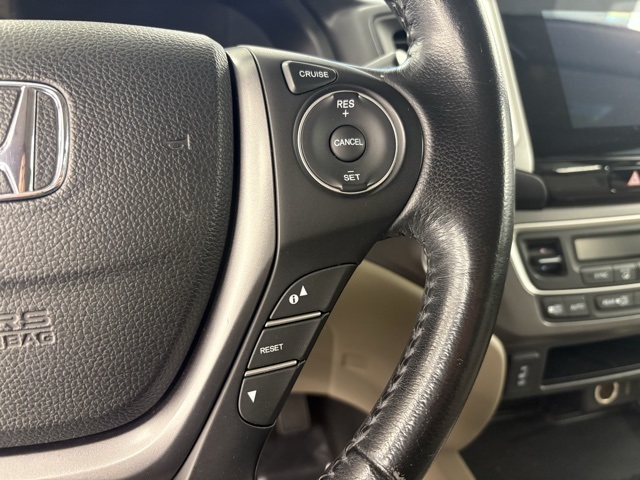 2016 Honda Pilot EX-L photo 13