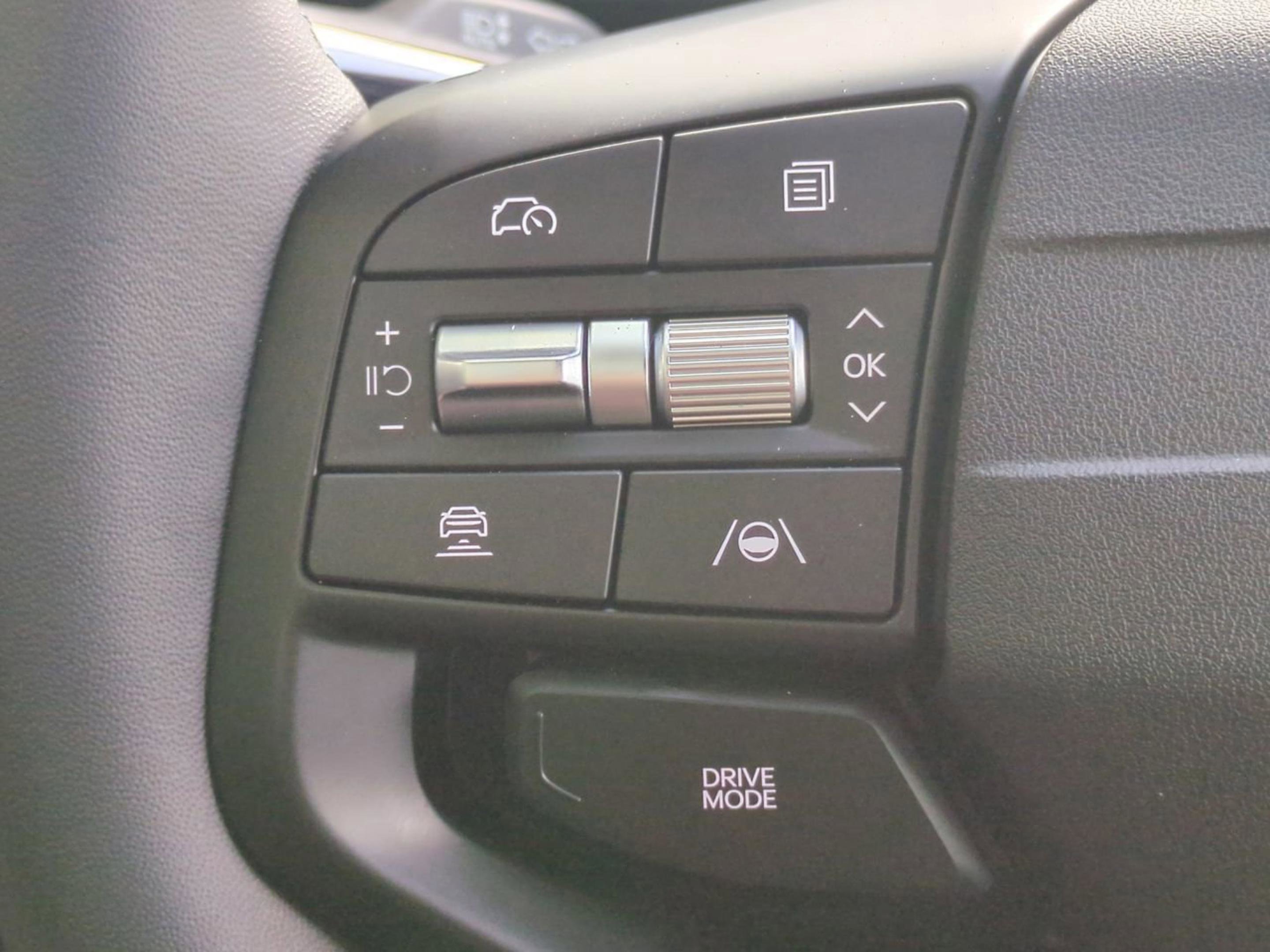 2025 Kia K4 EX photo 19