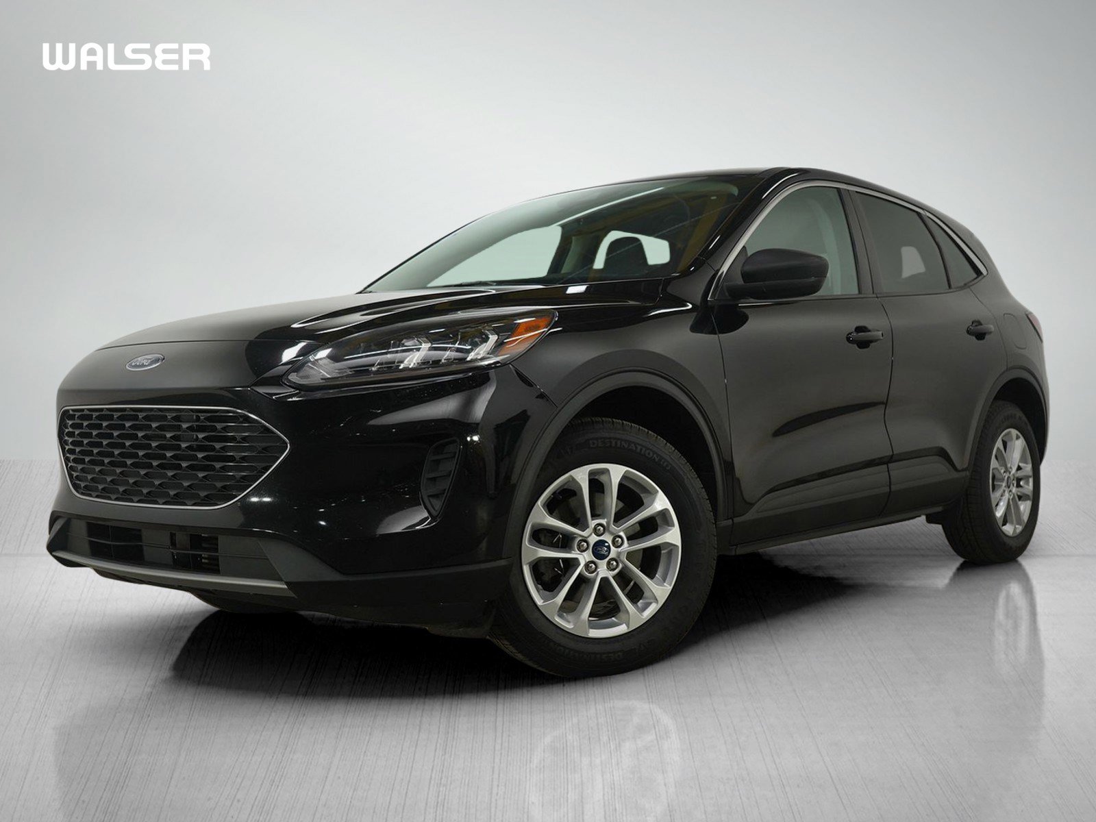 2022 Ford Escape SE's photo