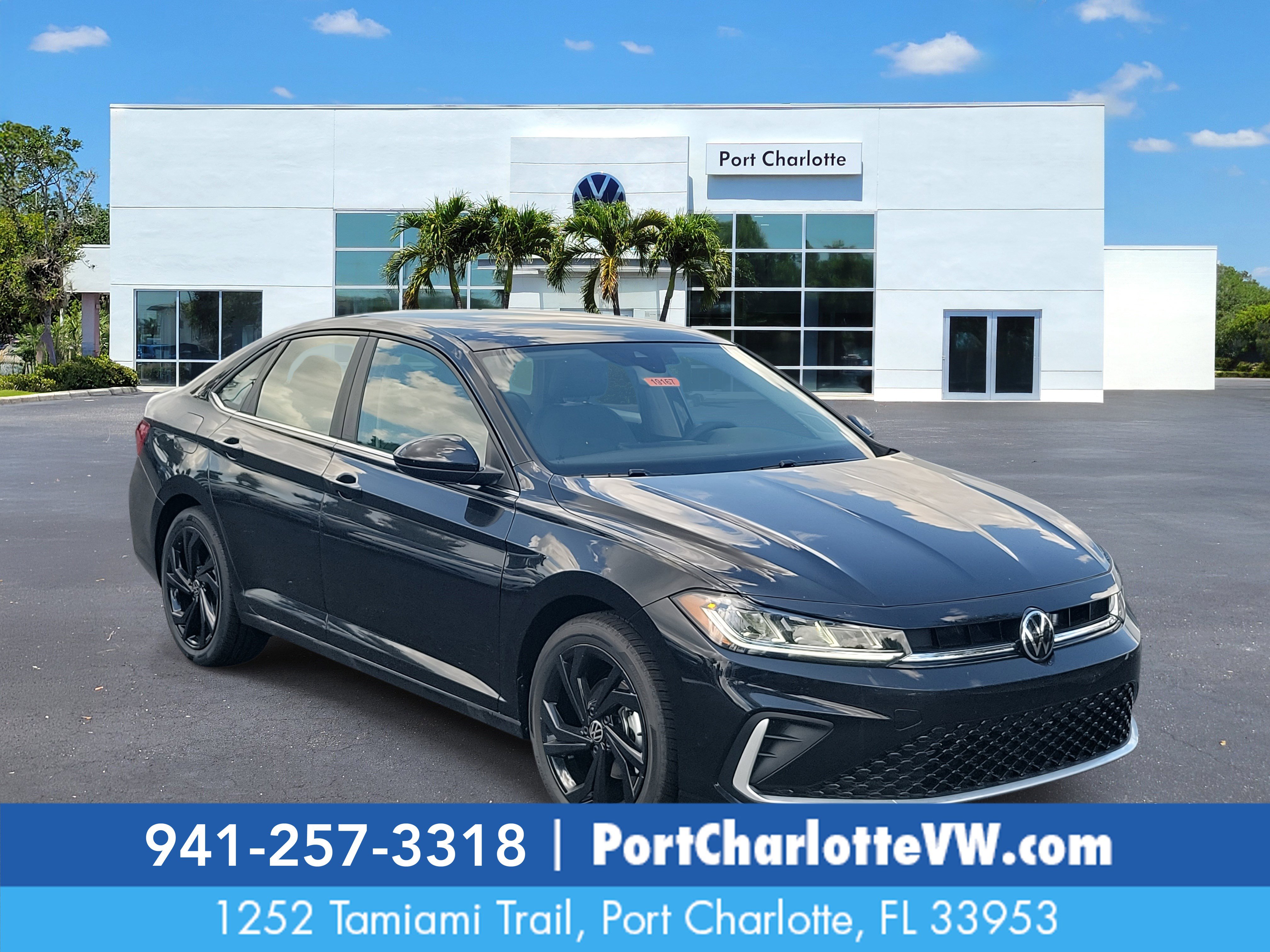 2025 Volkswagen Jetta SE's photo