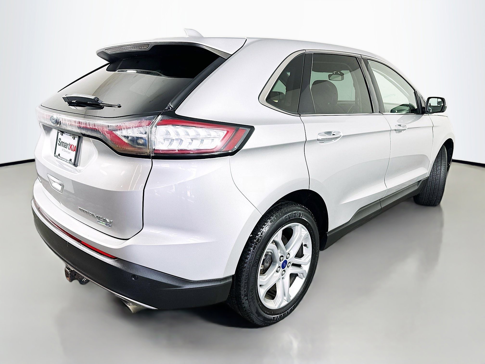 2017 Ford Edge Titanium photo 7
