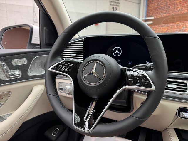 2026 Mercedes Benz GLE 450 4MATIC photo 13