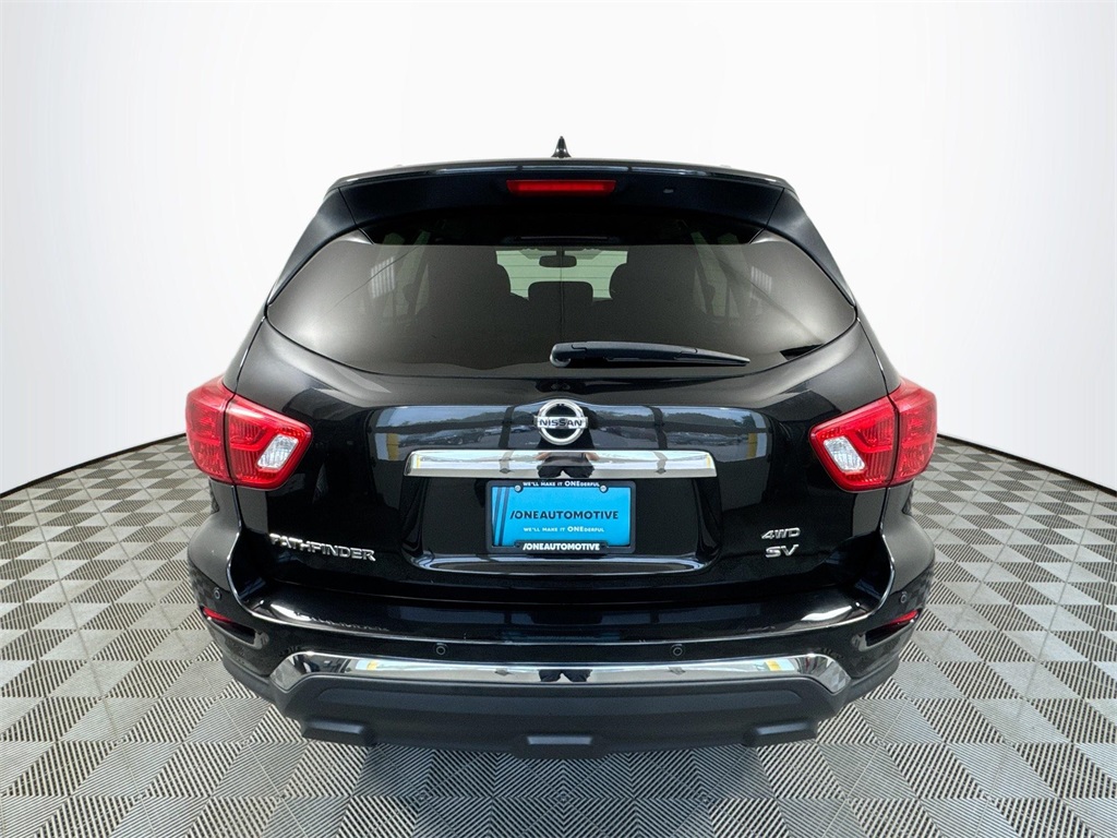 2019 Nissan Pathfinder SV photo 11