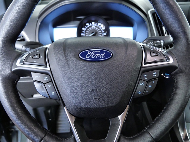 2023 Ford Edge Titanium photo 19