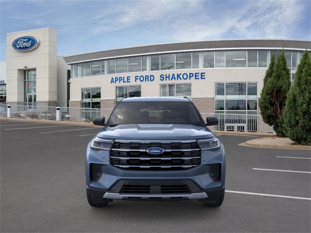 2026 Ford Explorer photo 4