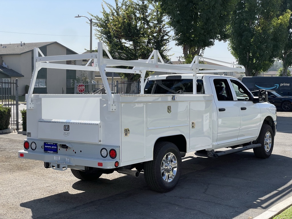 2026 Ram 3500 Tradesman photo 3