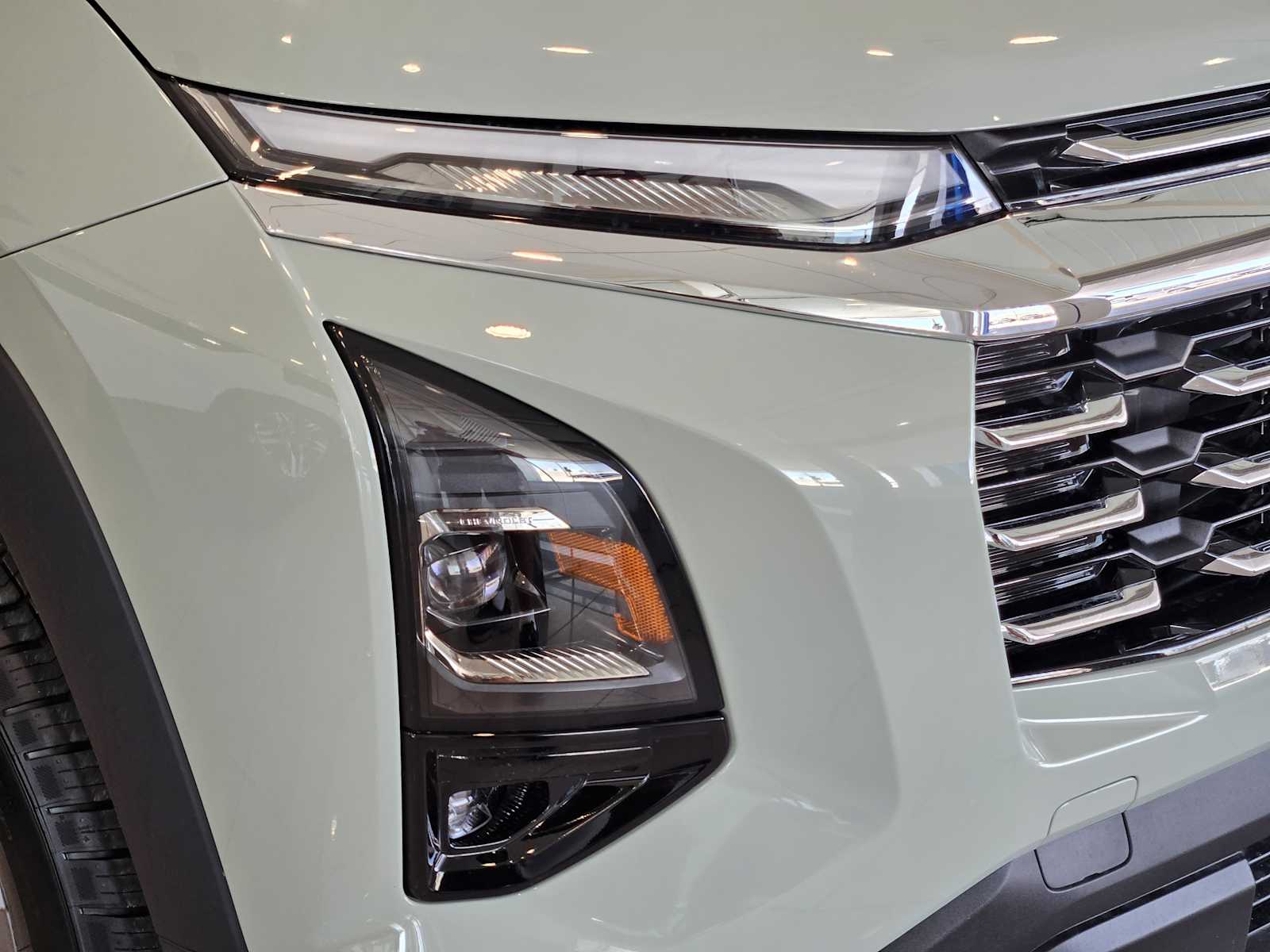 2026 Chevrolet Equinox photo 4