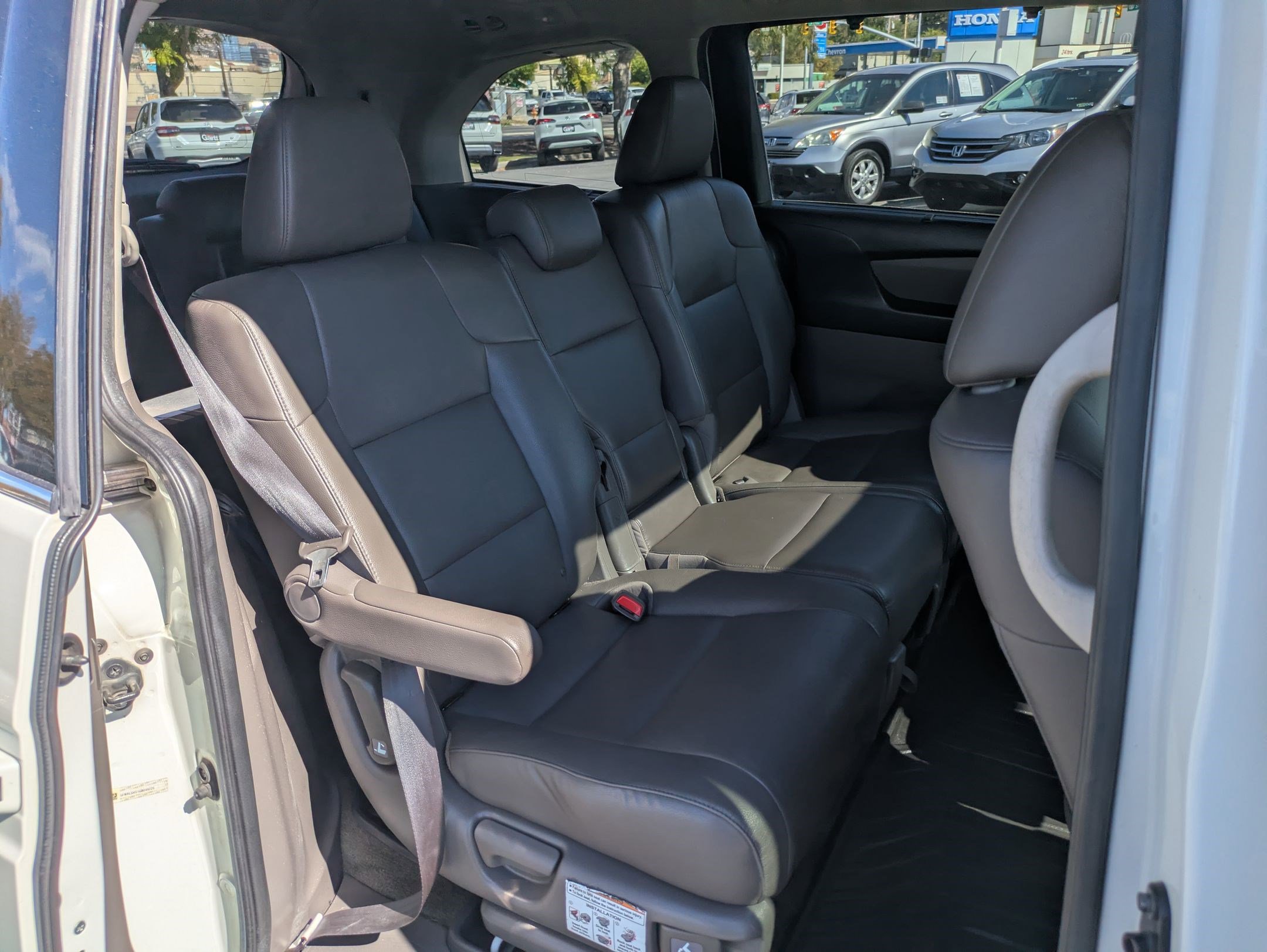 2016 Honda Odyssey Touring photo 31