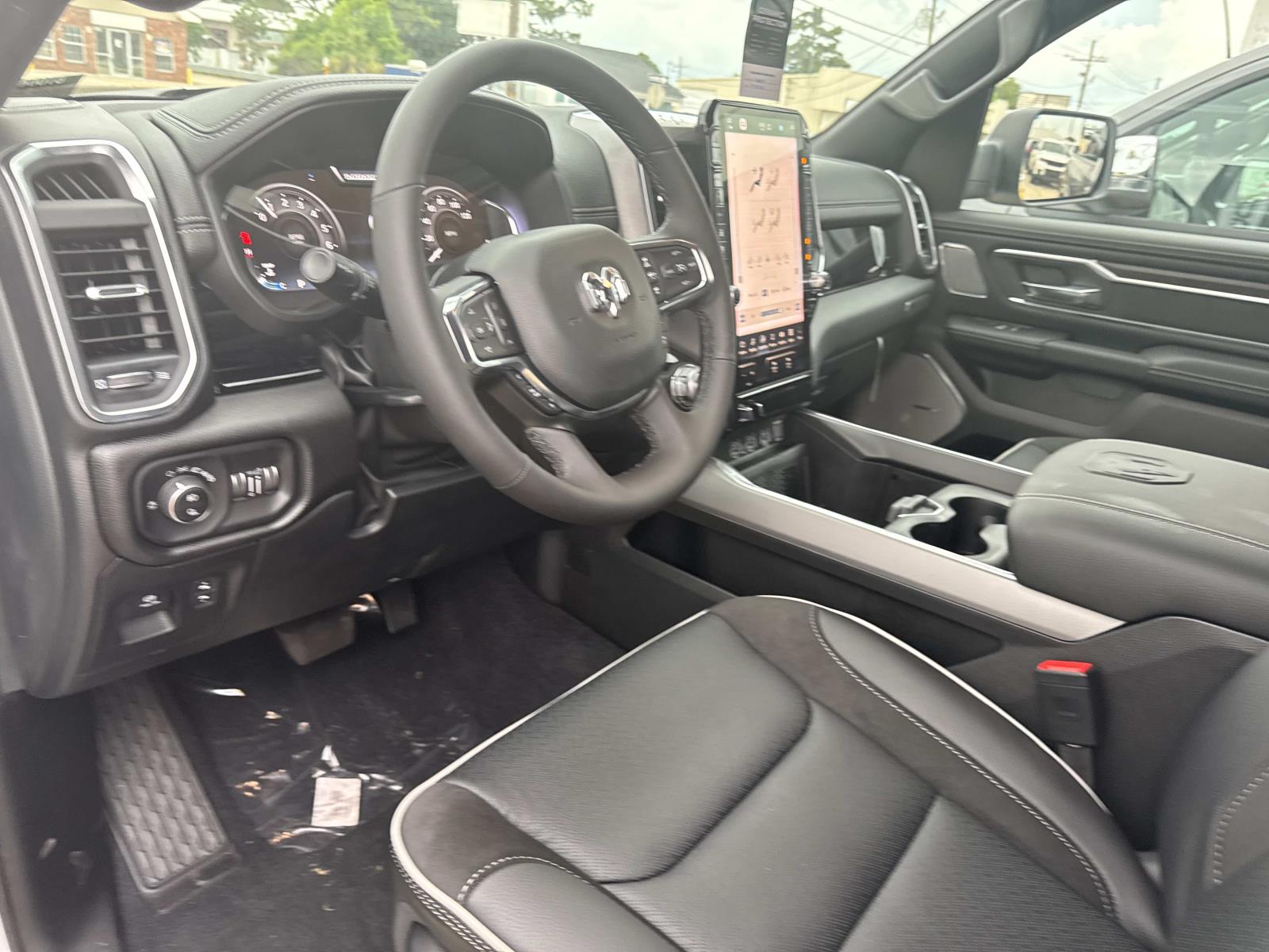 2026 Ram 1500 Laramie photo 9