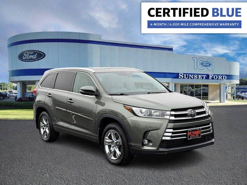 2019 Toyota Highlander L's photo