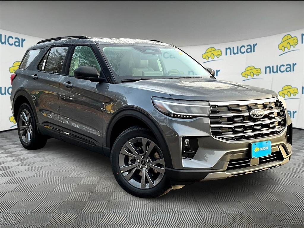 2026 Ford Explorer Active's photo