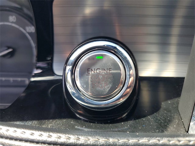2021 Lincoln Corsair Standard photo 22