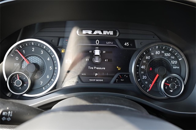 2025 Ram 1500 Big Horn Lone Star photo 23