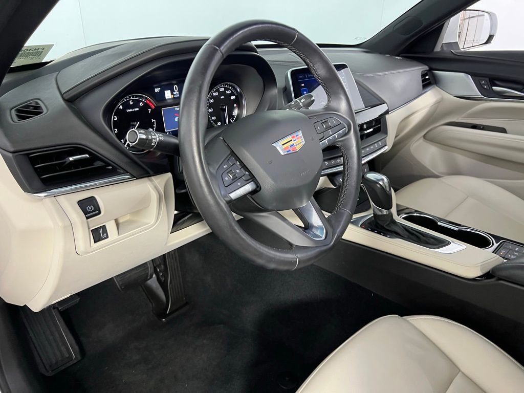 2024 Cadillac CT4 Luxury photo 19