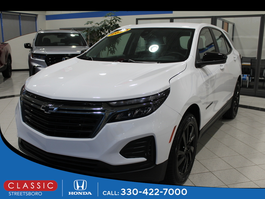 2023 Chevrolet Equinox LS's photo