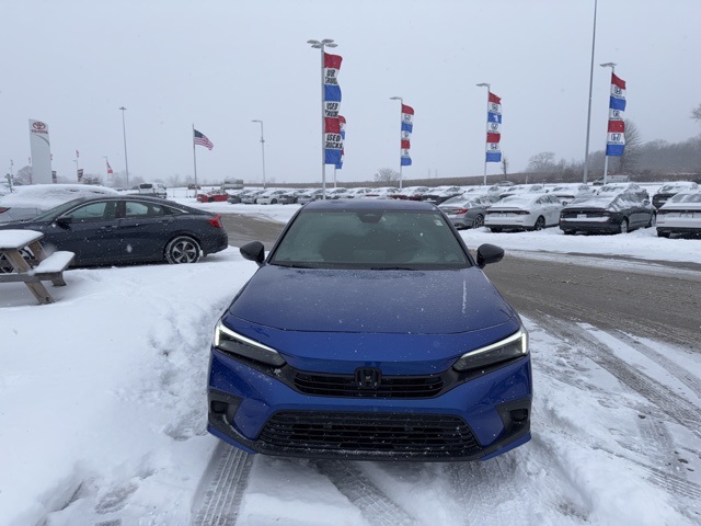 Used 2022 Honda Civic Sport with VIN 2HGFE2F57NH572858 for sale in Brook Park, OH