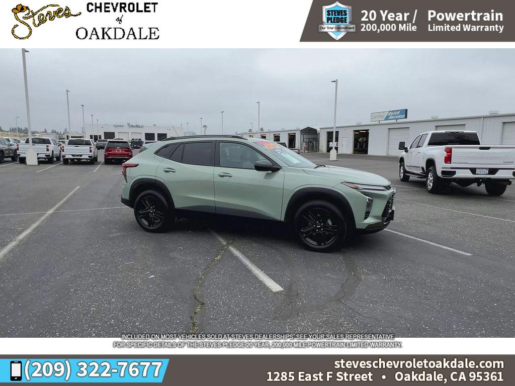 2024 Chevrolet Trax ACTIV photo 2