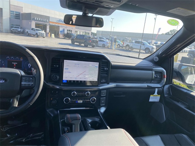 2025 Ford F-150 Raptor photo 13