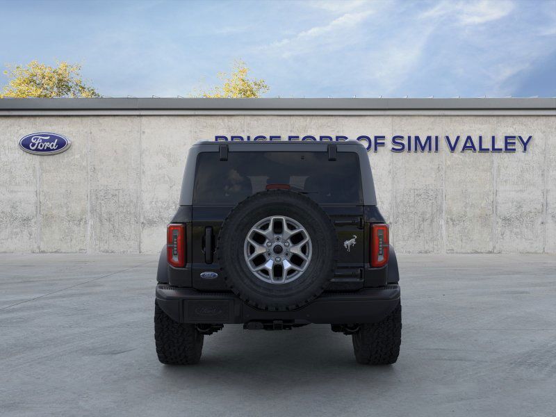2024 Ford Bronco Badlands photo 5