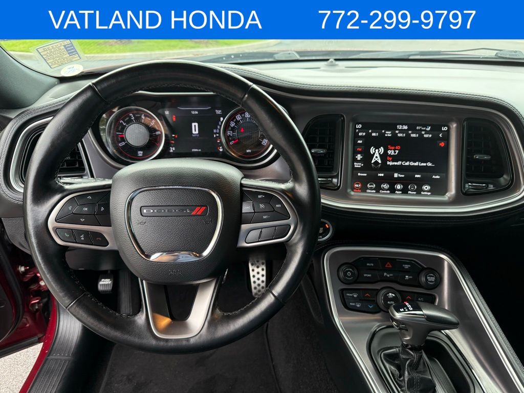 2021 Dodge Challenger SXT photo 10
