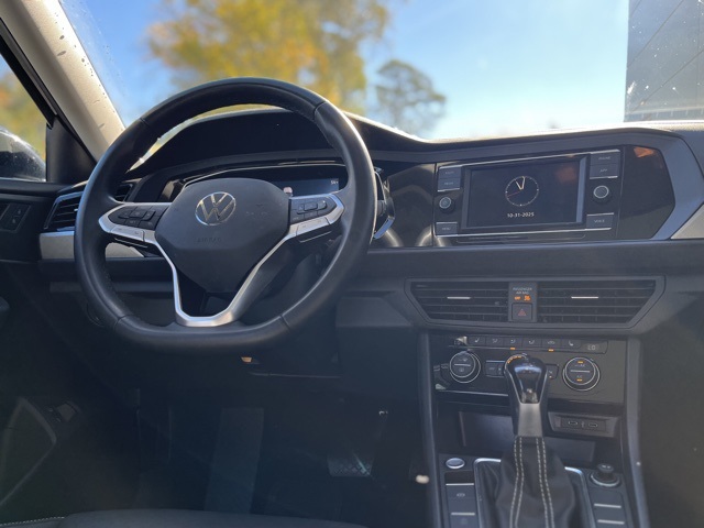 2022 Volkswagen Jetta 1.5T SE photo 4