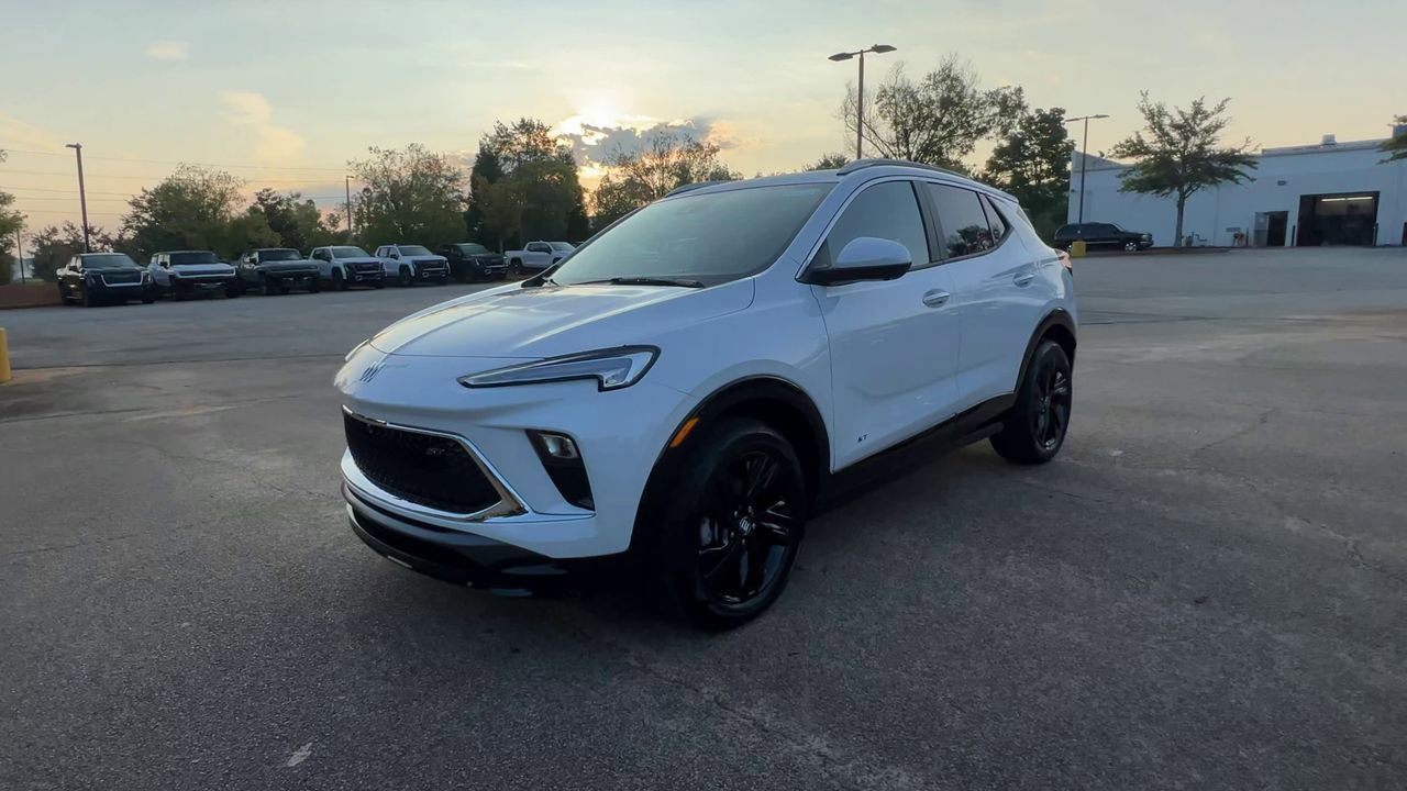 2026 Buick Encore GX Sport Touring photo 4