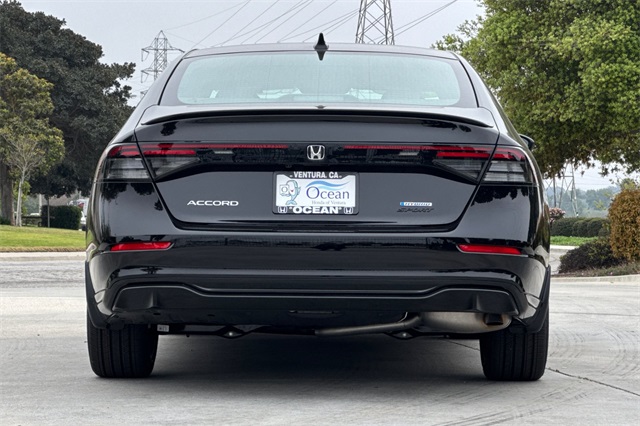 2025 Honda Accord Hybrid Sport-L photo 3