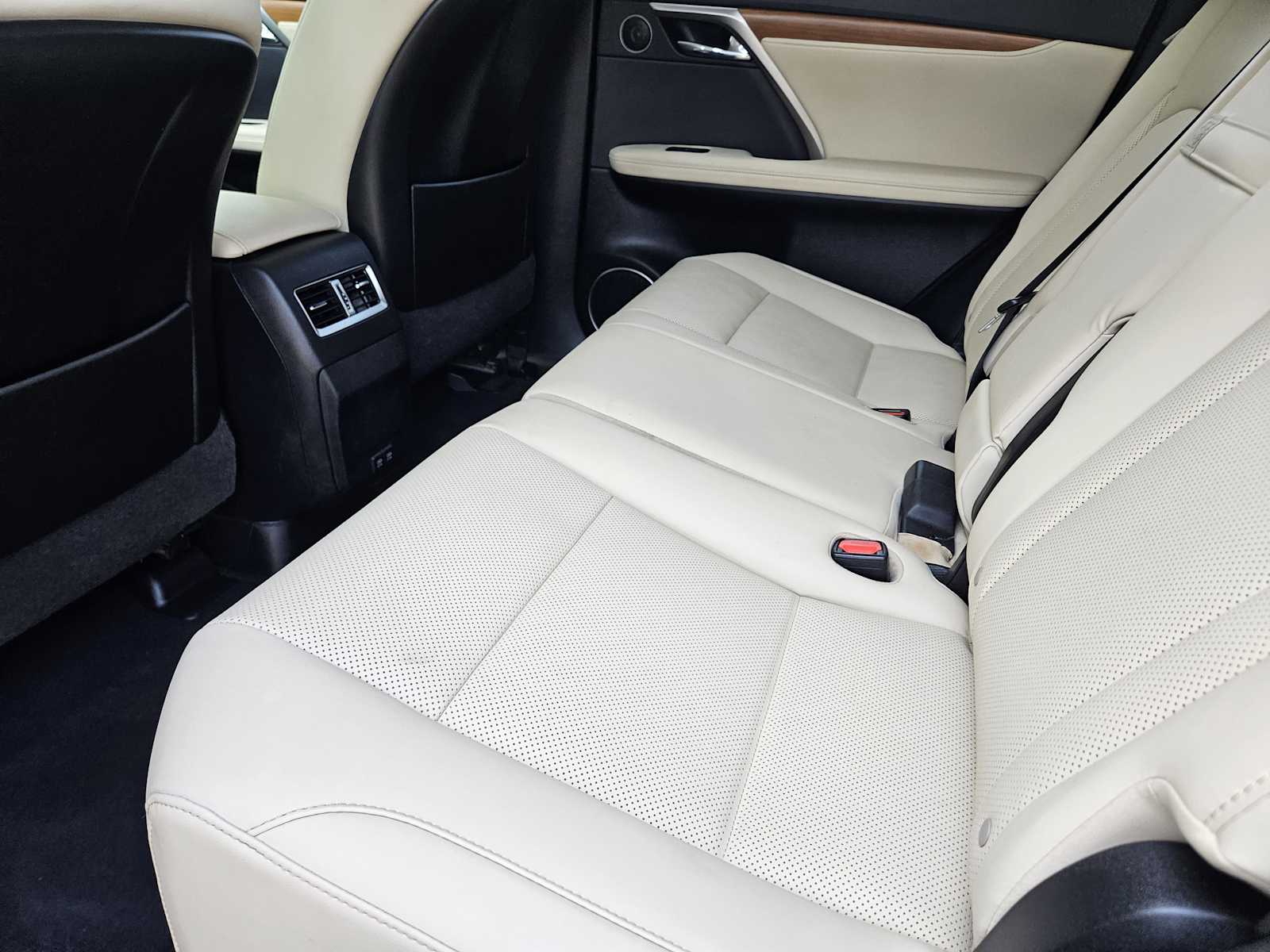 2022 Lexus RX 450h photo 21
