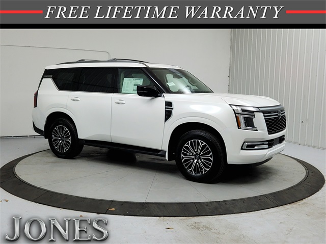 2026 Nissan Armada Platinum's photo