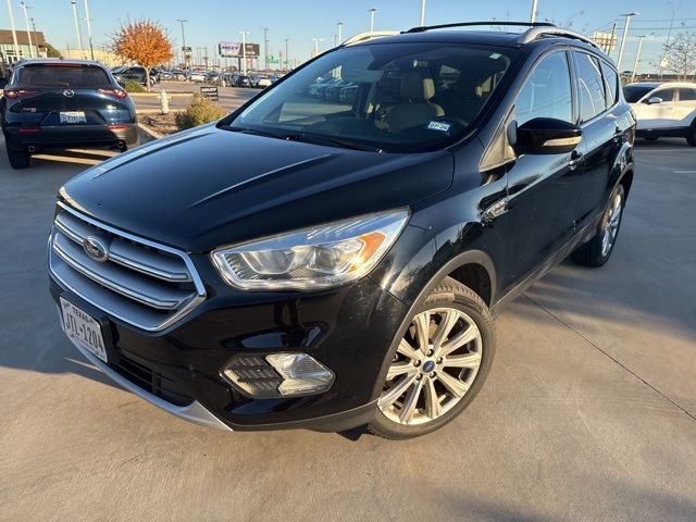 2017 Ford Escape Titanium's photo