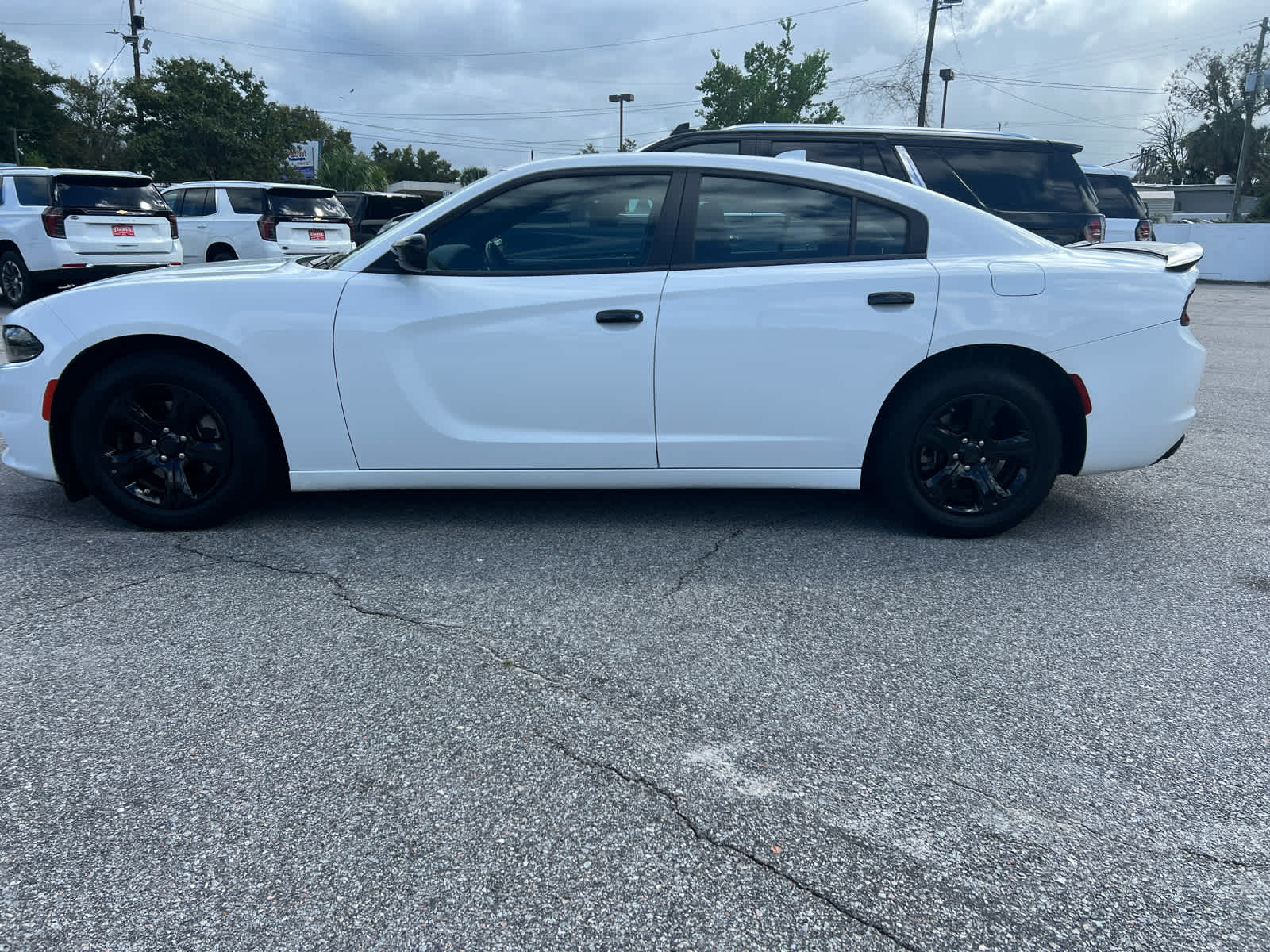 2023 Dodge Charger SXT photo 2