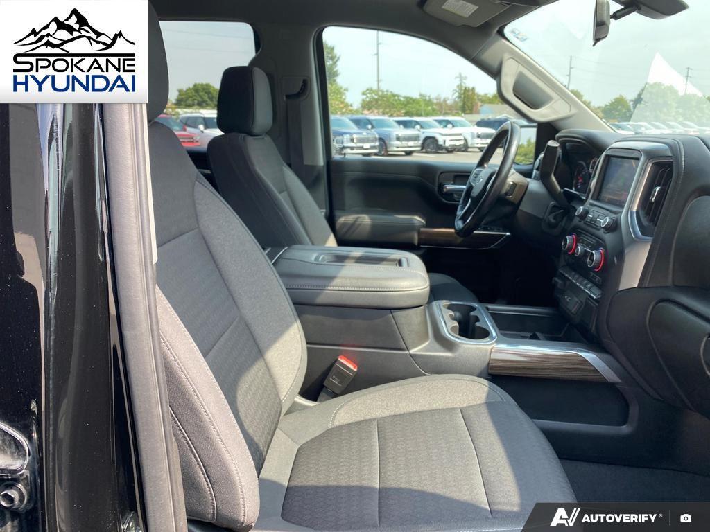 2021 Chevrolet Silverado 1500 RST photo 21
