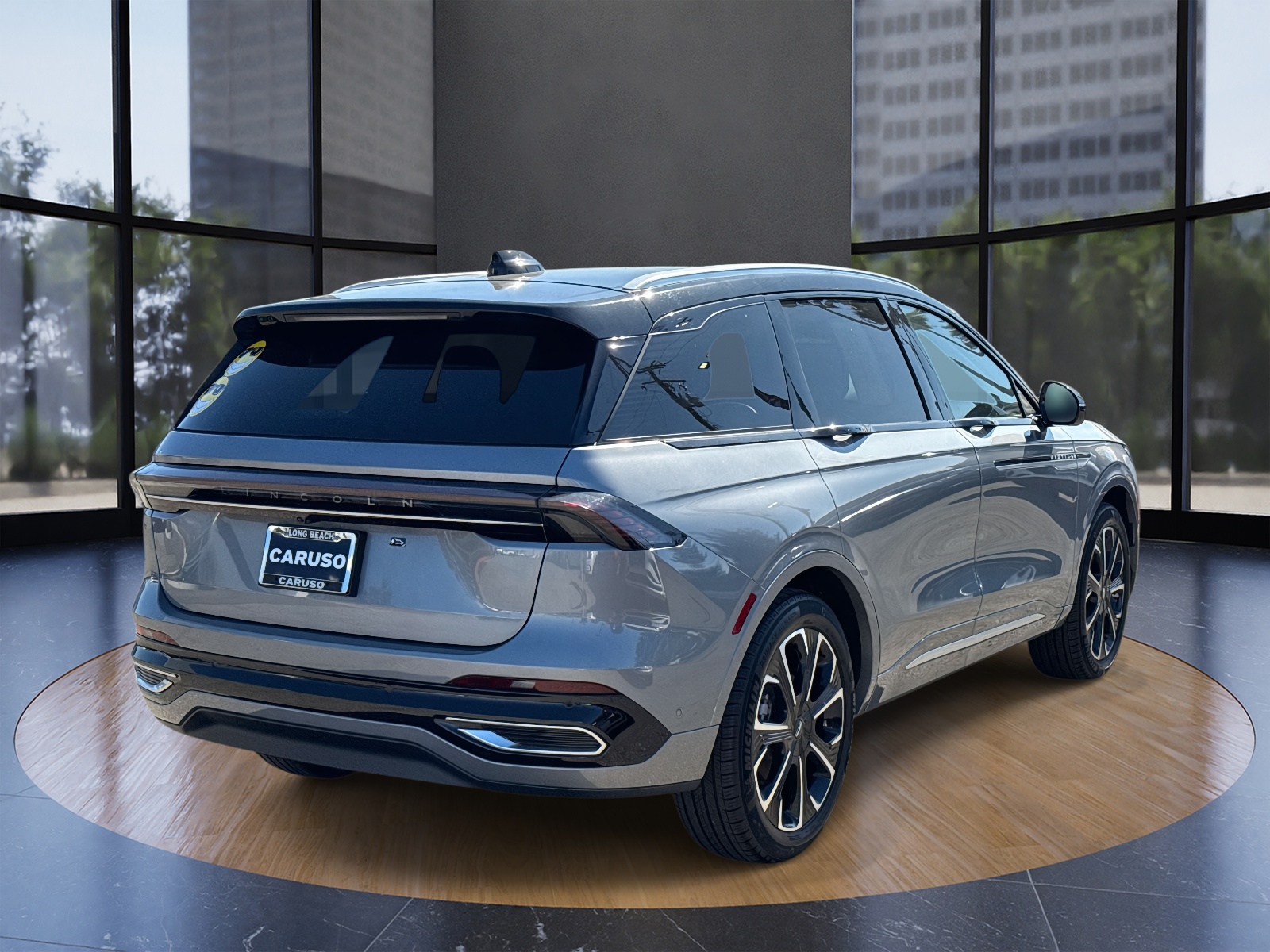 2024 Lincoln Nautilus Reserve photo 3