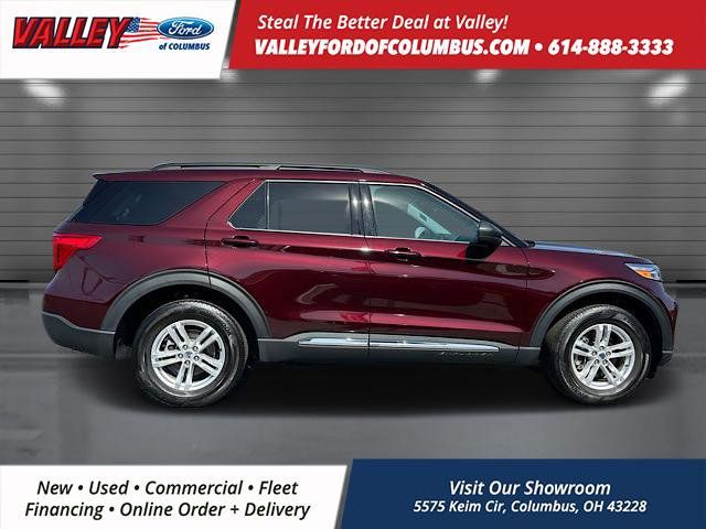 2022 Ford Explorer XLT photo 3