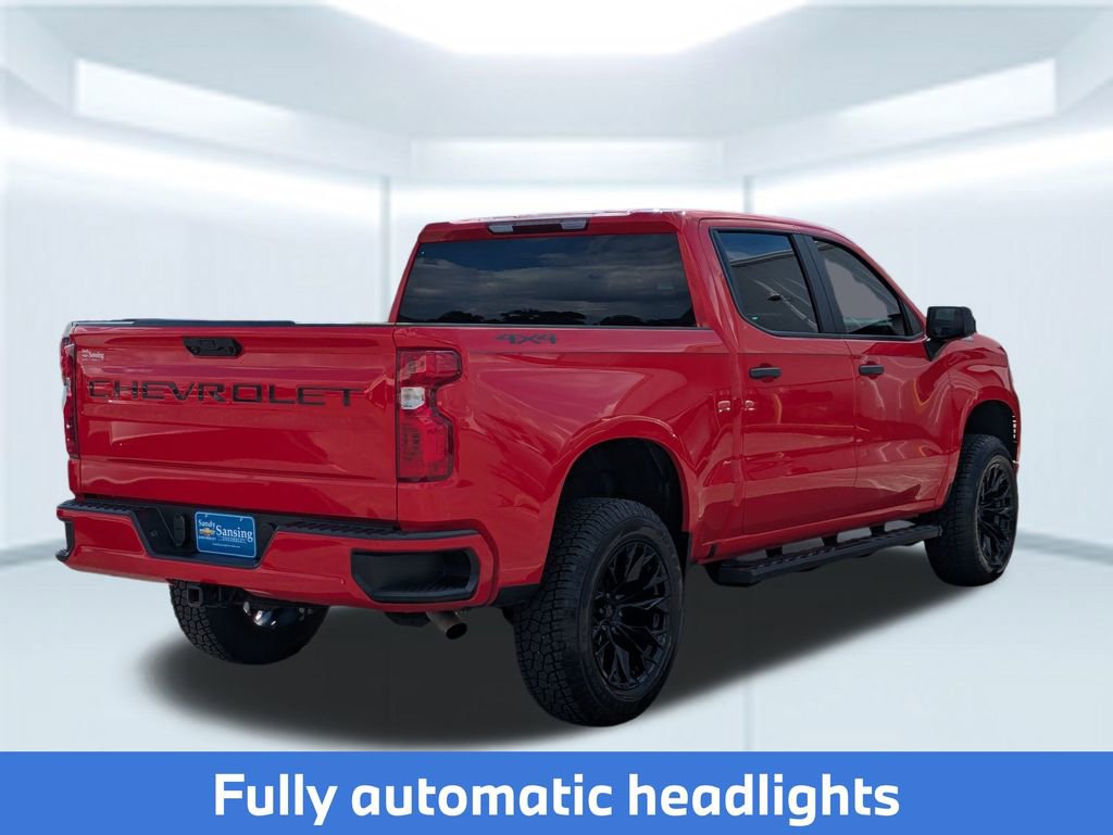 2023 Chevrolet Silverado 1500 Custom photo 5