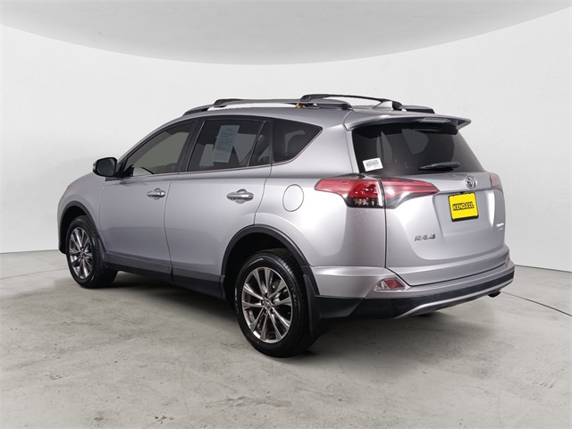 2018 Toyota RAV4 Limited photo 3