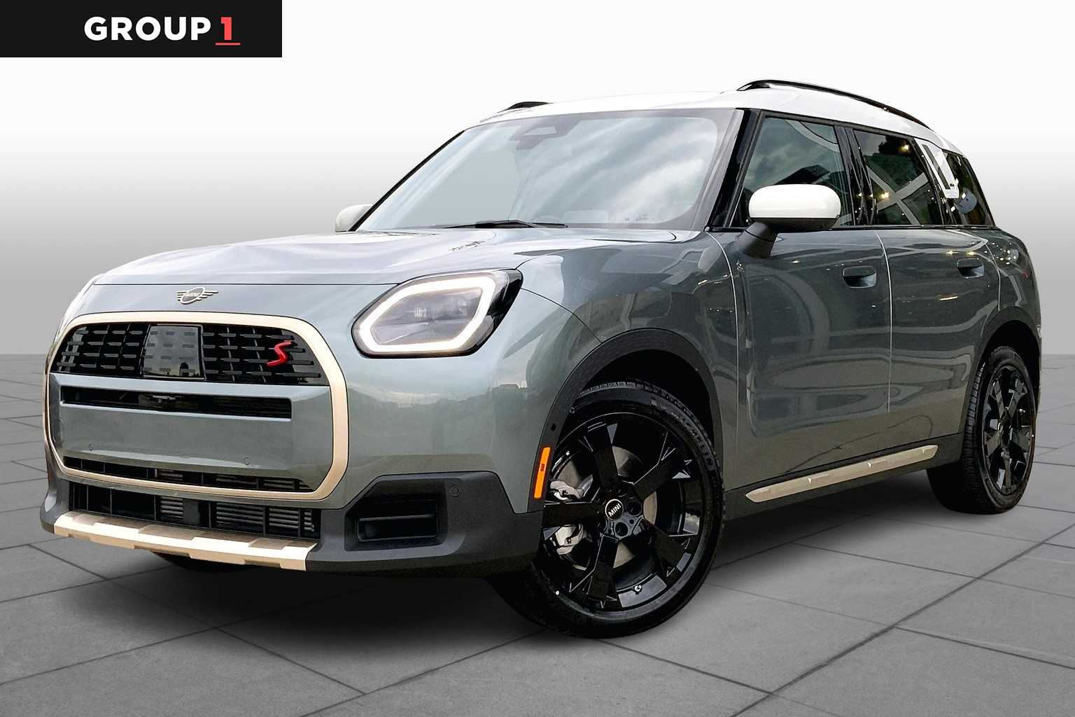 2026 MINI Countryman S's photo