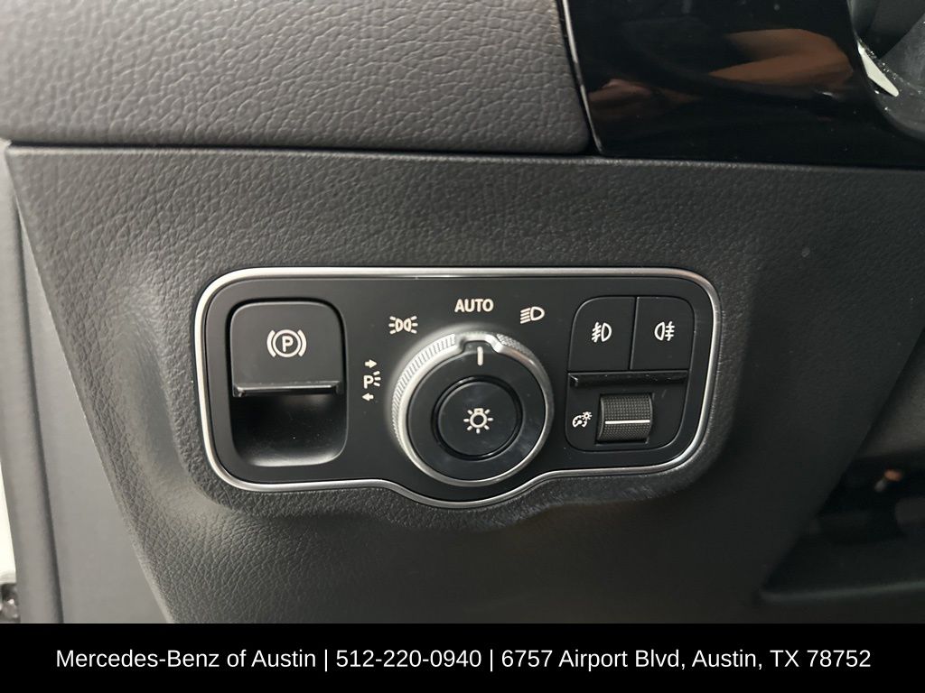 2025 Mercedes Benz GLA 250 photo 14