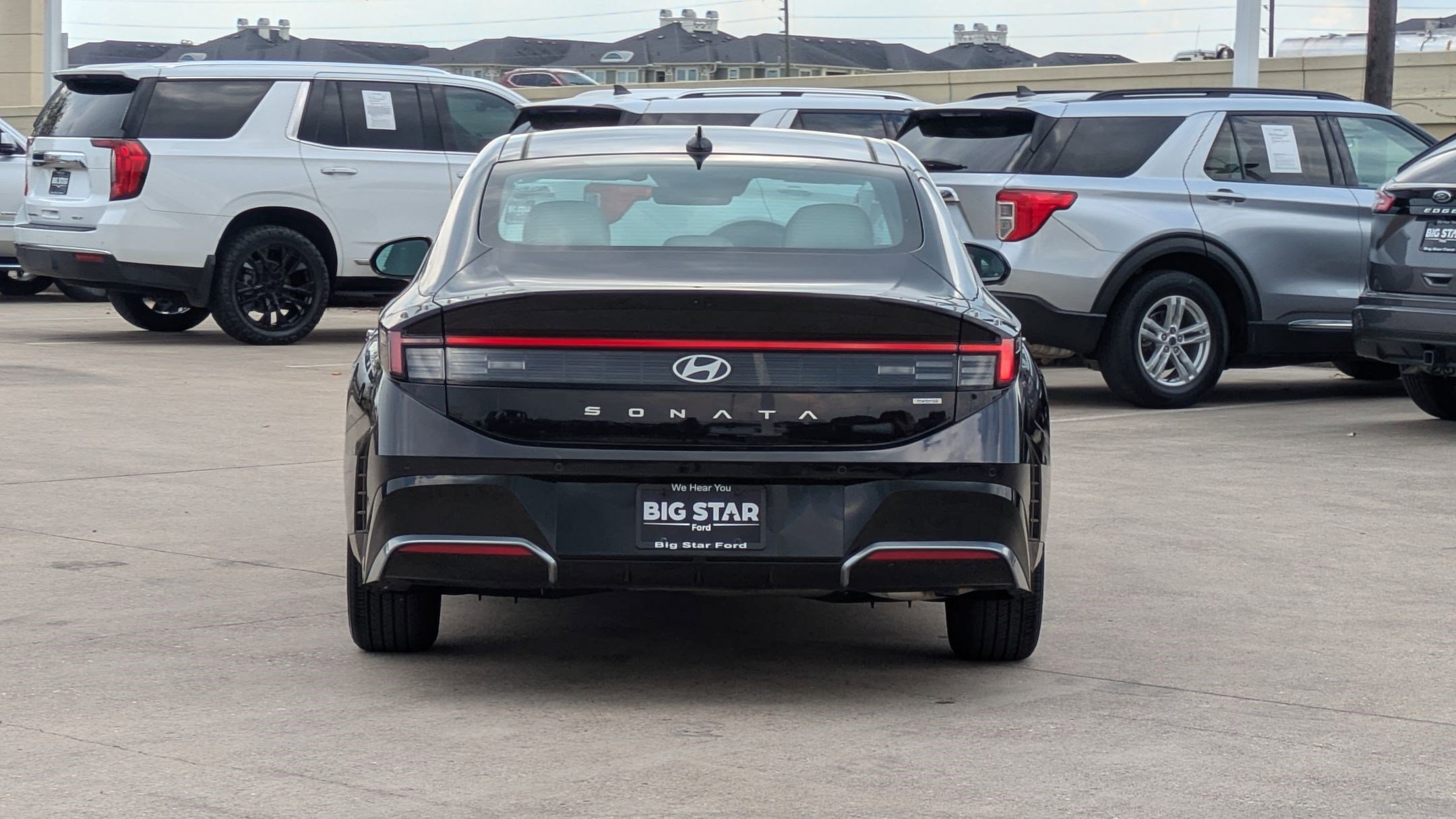 2024 Hyundai Sonata Hybrid Limited photo 4