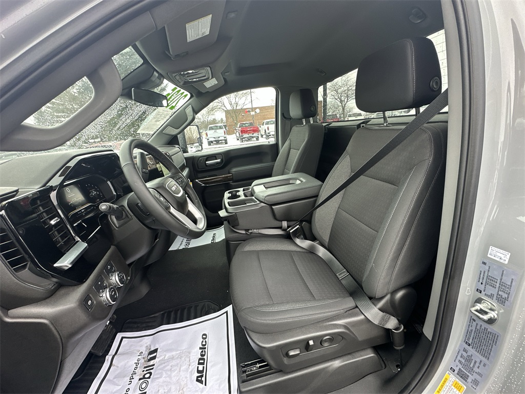 2025 GMC SIERRA HD - Image 16